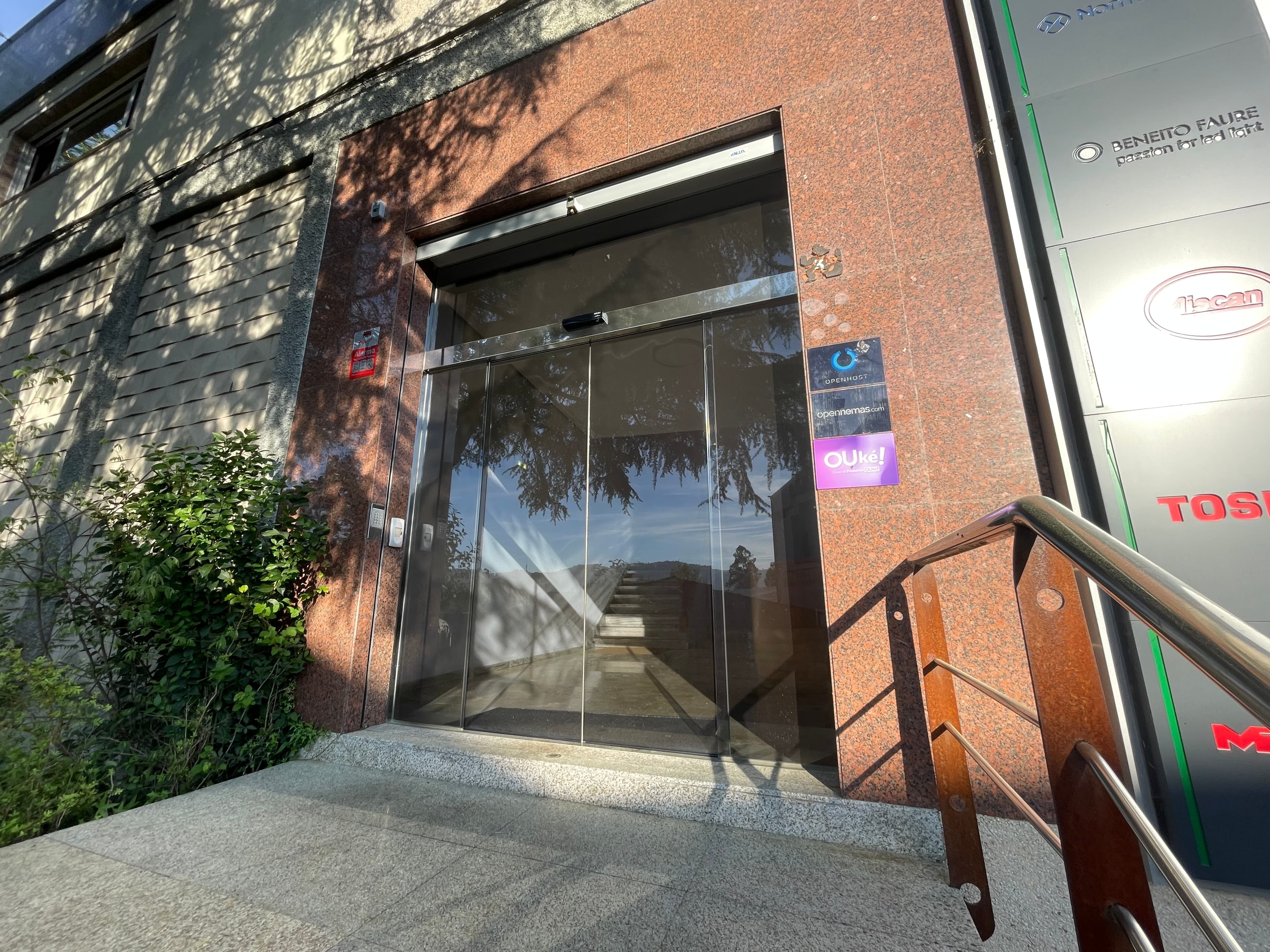 Entrada da oficina de Produciós OU ké!